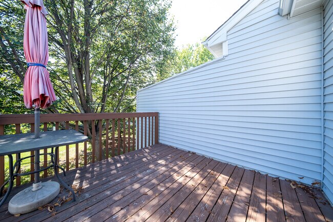 Building Photo - 15645 Float Ct