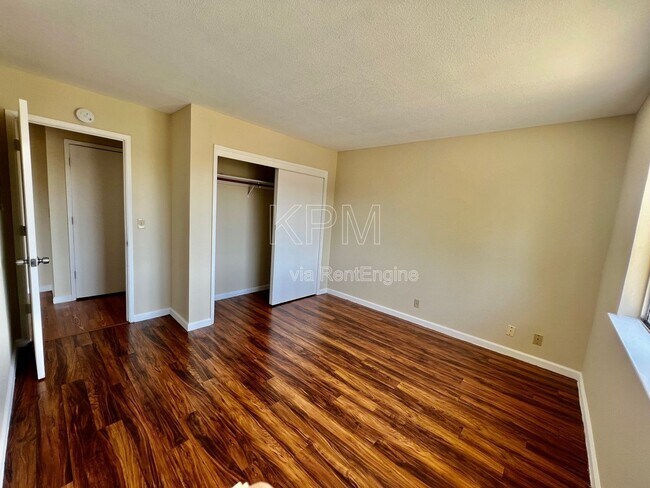 Building Photo - 2946 Peachtree Dr