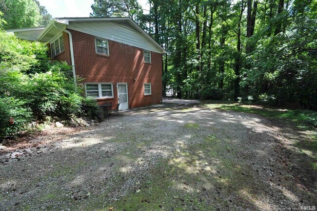 Building Photo - 1426 Old Trinity Cir