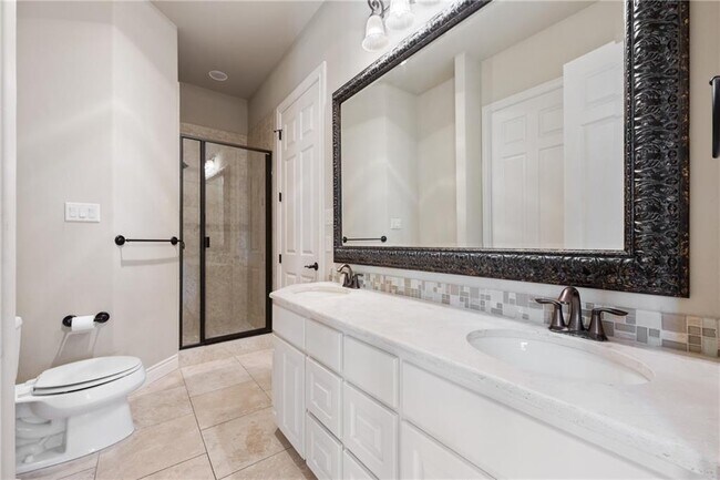 Building Photo - 1 Chandon Ln
