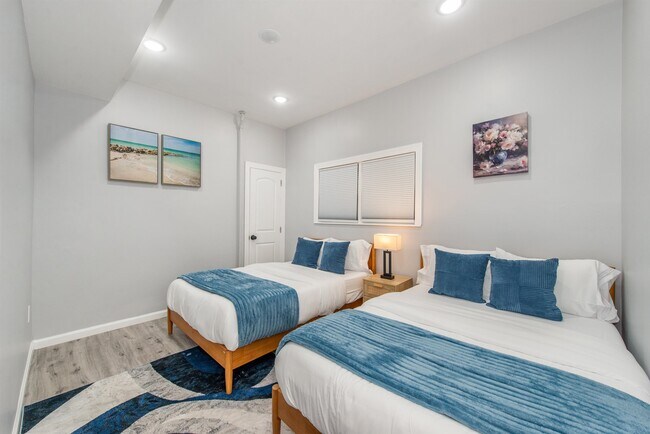 Building Photo - 19 W 27th St