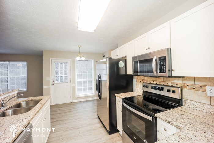 Building Photo - 11155 Chelsea Ln