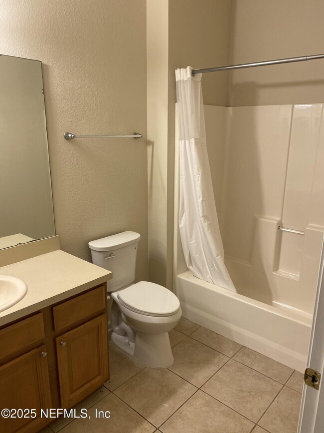 Building Photo - 4251 Migration Dr