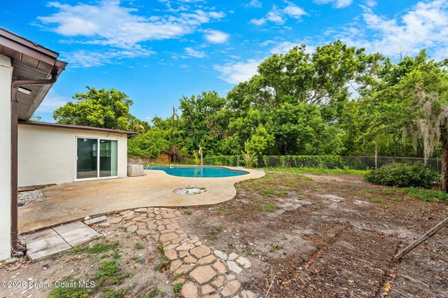 Building Photo - 2426 Clemson Dr
