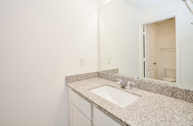 Building Photo - 7919 Royal Palm Dr