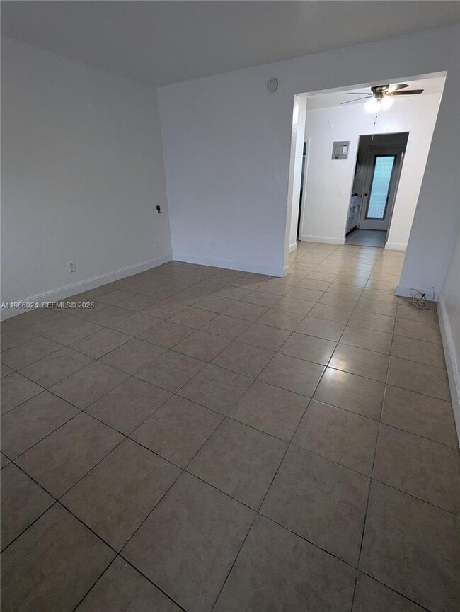 Building Photo - 761 Euclid Ave