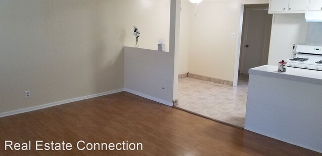 Building Photo - 13407 Cordary Ave