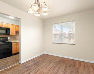 Building Photo - Eakin Place TownHomes