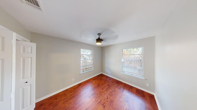 Building Photo - W. Terrace Drive 3115