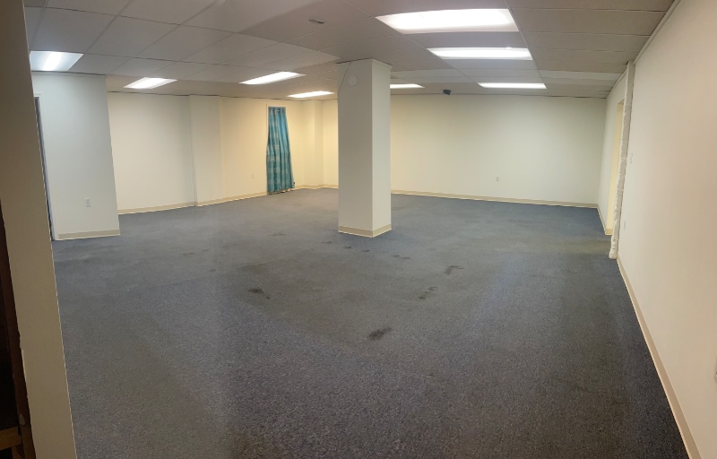 Building Photo - 227 E Pomfret St