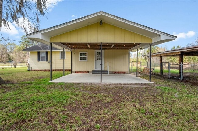 Building Photo - Charming 3-Bedroom Home with Large Fenced Yard in Richmond Hill!