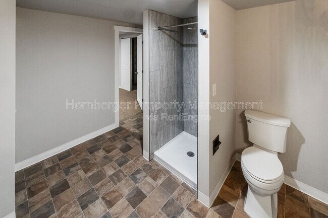 Building Photo - 508 E Rich Ave