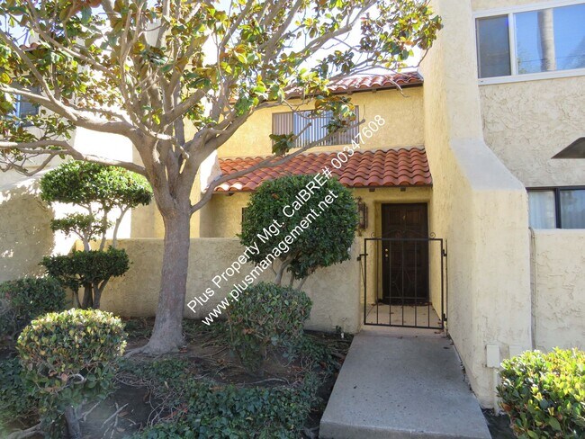 Primary Photo - Centrally Located Large Two Story Condo wi...