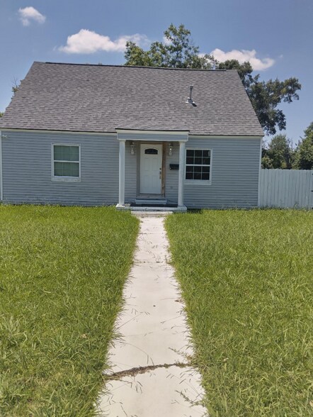 Primary Photo - 2701 22nd St