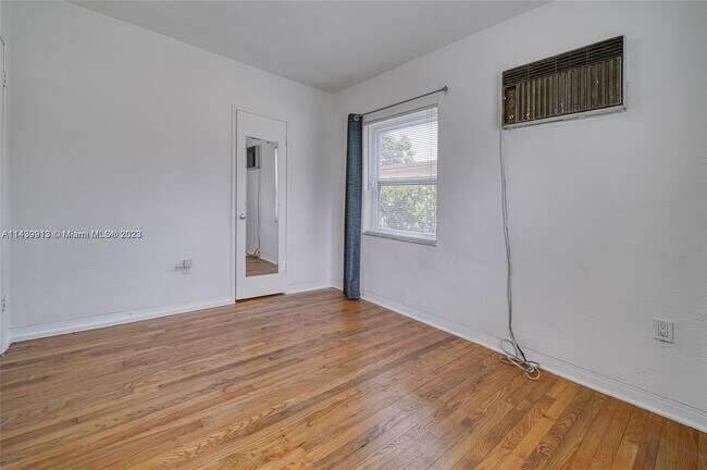 Building Photo - 89 NW 110th St