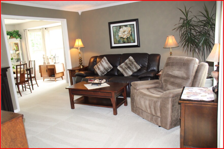 Living Room - 411 Lundy Ct