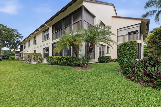 Building Photo - 3357 Jog Park Dr