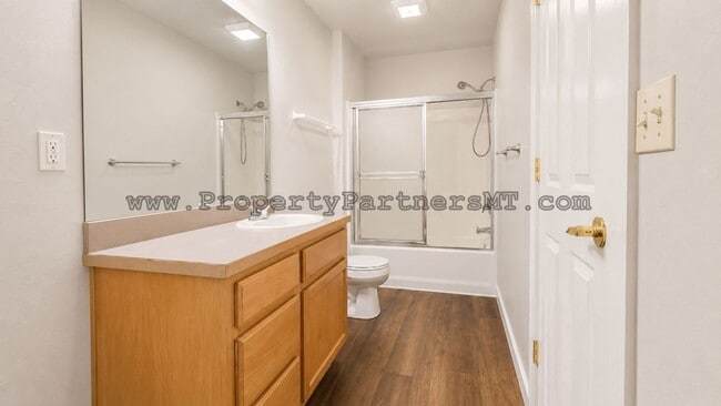 Building Photo - 3 Bedroom 2 Bath House - Near Emily Dickinson School