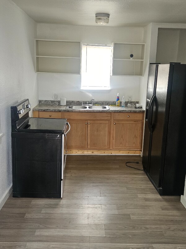 Building Photo - 7909 Brutus St