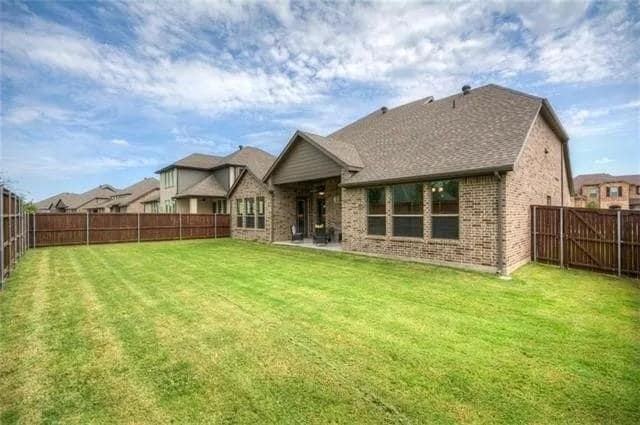 Building Photo - 1017 Merion Dr