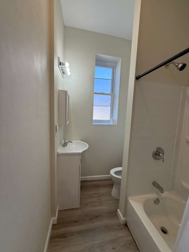 Building Photo - 3215-3217-3217 Nebraska Ave