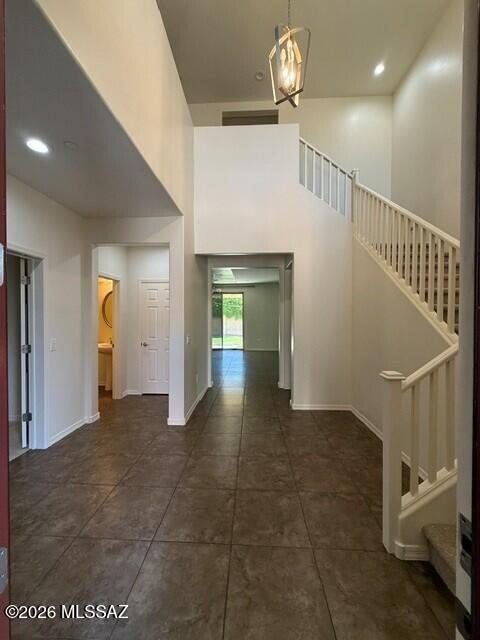 Building Photo - 8370 N Ponderosa Pine Pl