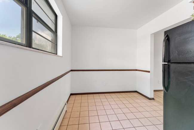 Building Photo - 3908 Frederick St