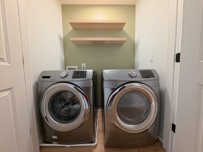 Building Photo - 1133 Liberty Pkwy NW