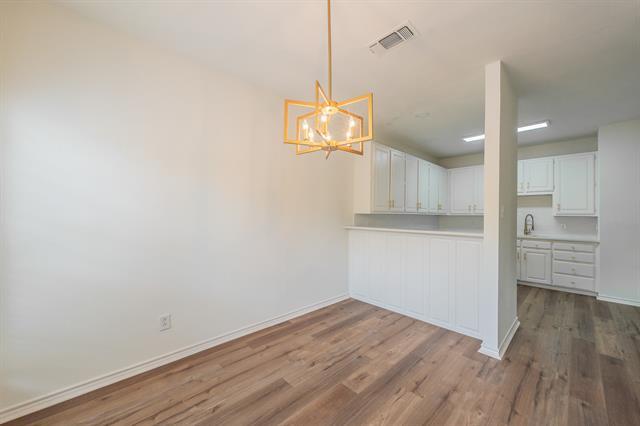 Building Photo - 5893 Westhaven Dr