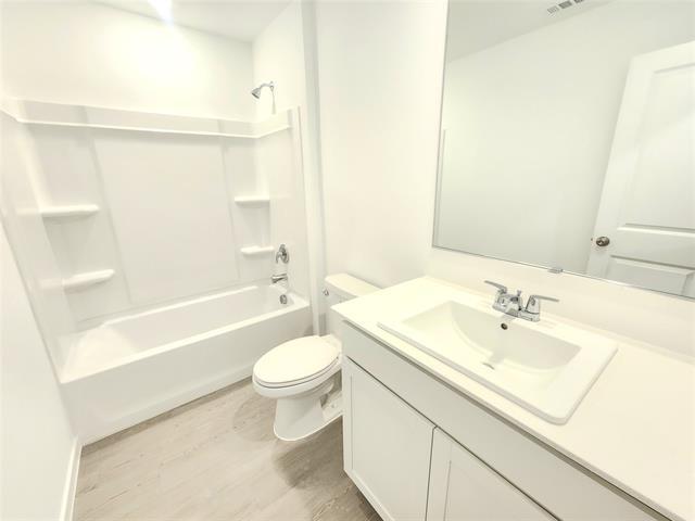 Building Photo - 2260 Neyland Dr