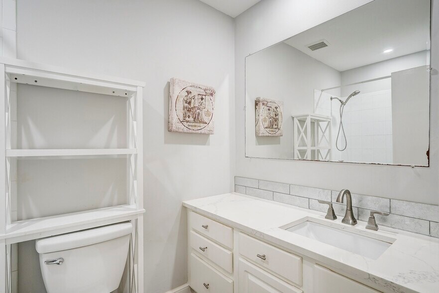 Building Photo - 1386 Fulmar Dr
