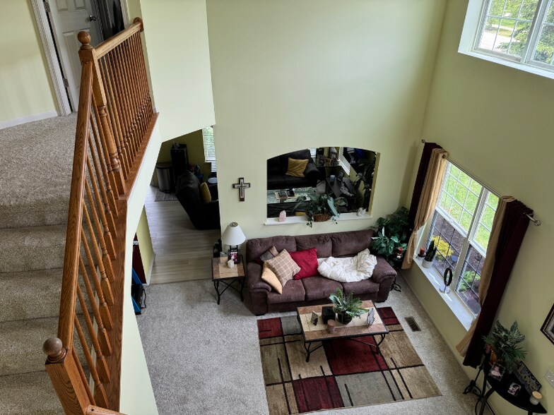 Building Photo - 10003 Cummings St