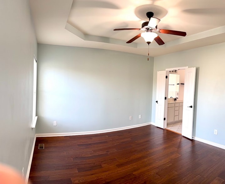 Building Photo - 1006 Kyle Rd