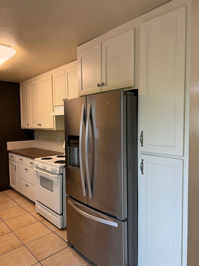 Building Photo - 4195 Glacier View Dr
