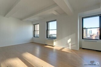 Building Photo - 2 bedroom in NEW YORK NY 10006