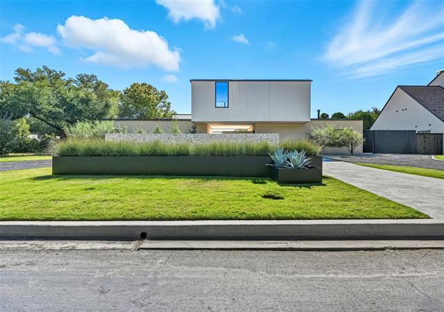 Building Photo - 5820 Northmoor Dr