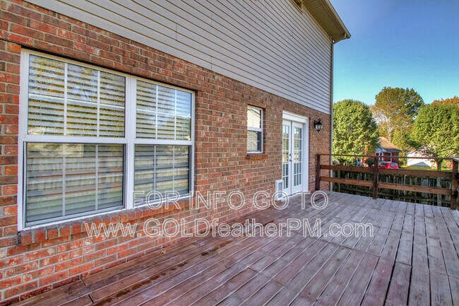 Building Photo - 117 Brenton Ct