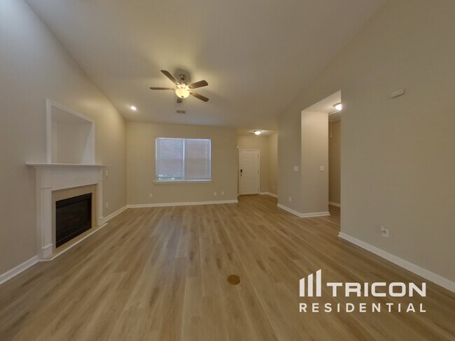 Building Photo - 1309 Winwood Dr