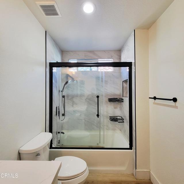 Building Photo - 16278 Medinah St