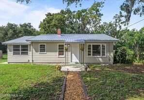 Building Photo - 1604 Husson Ave