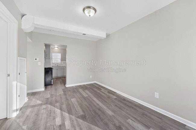 Building Photo - 6743 Ford Ave