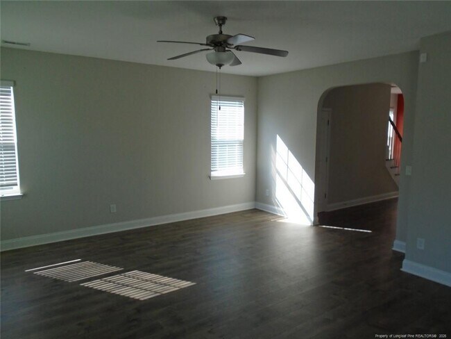 Building Photo - 2240 Mannington Dr
