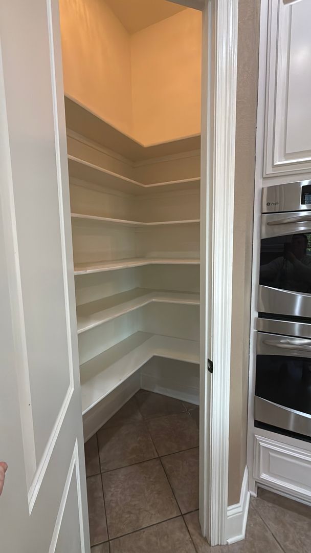 Building Photo - Rental Property in Twelve Oaks