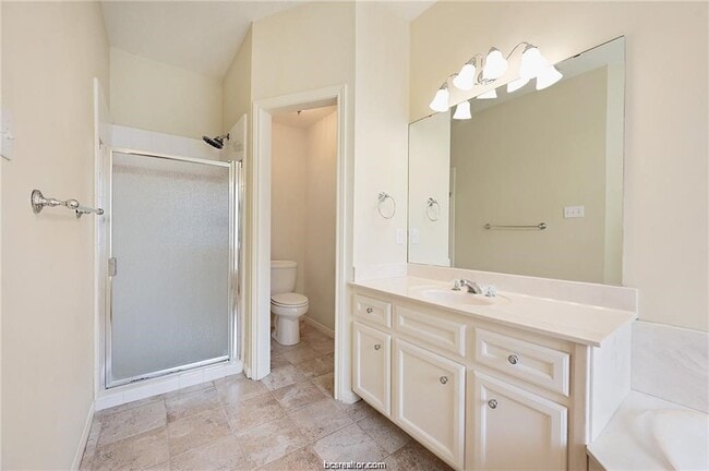 Building Photo - 4709 Shoal Creek Dr