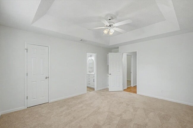 Building Photo - 4 Bed/2 Bath Updated Home in Richmond Heights