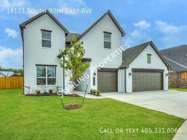 Building Photo - 16121 S 90th East Ave