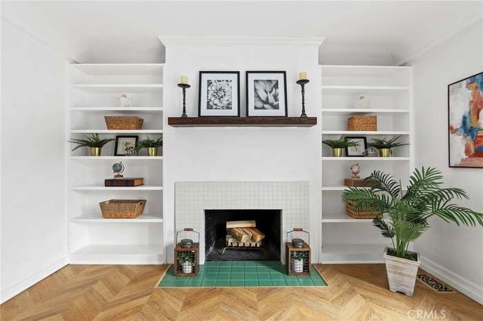 Building Photo - 2118 Glen Ivy Dr