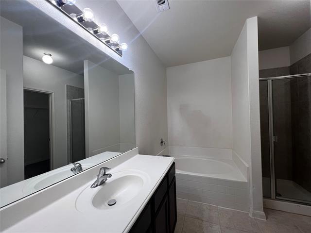 Building Photo - 208 Cottonwood Dr