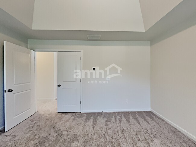 Building Photo - 356 Winston Cir