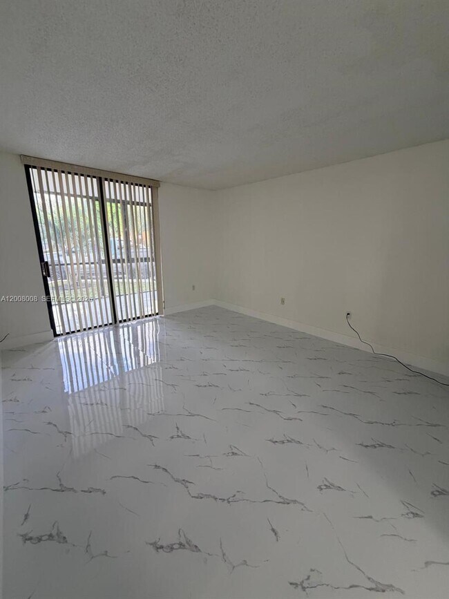 Building Photo - 18000 NW 68th Ave